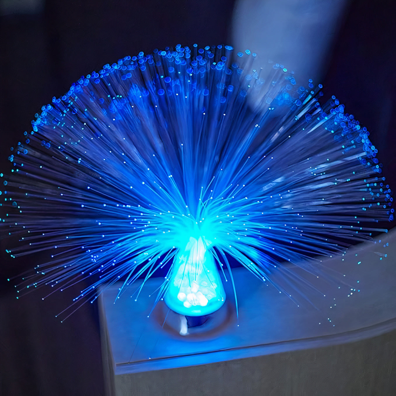 GlintGlow Lamp
