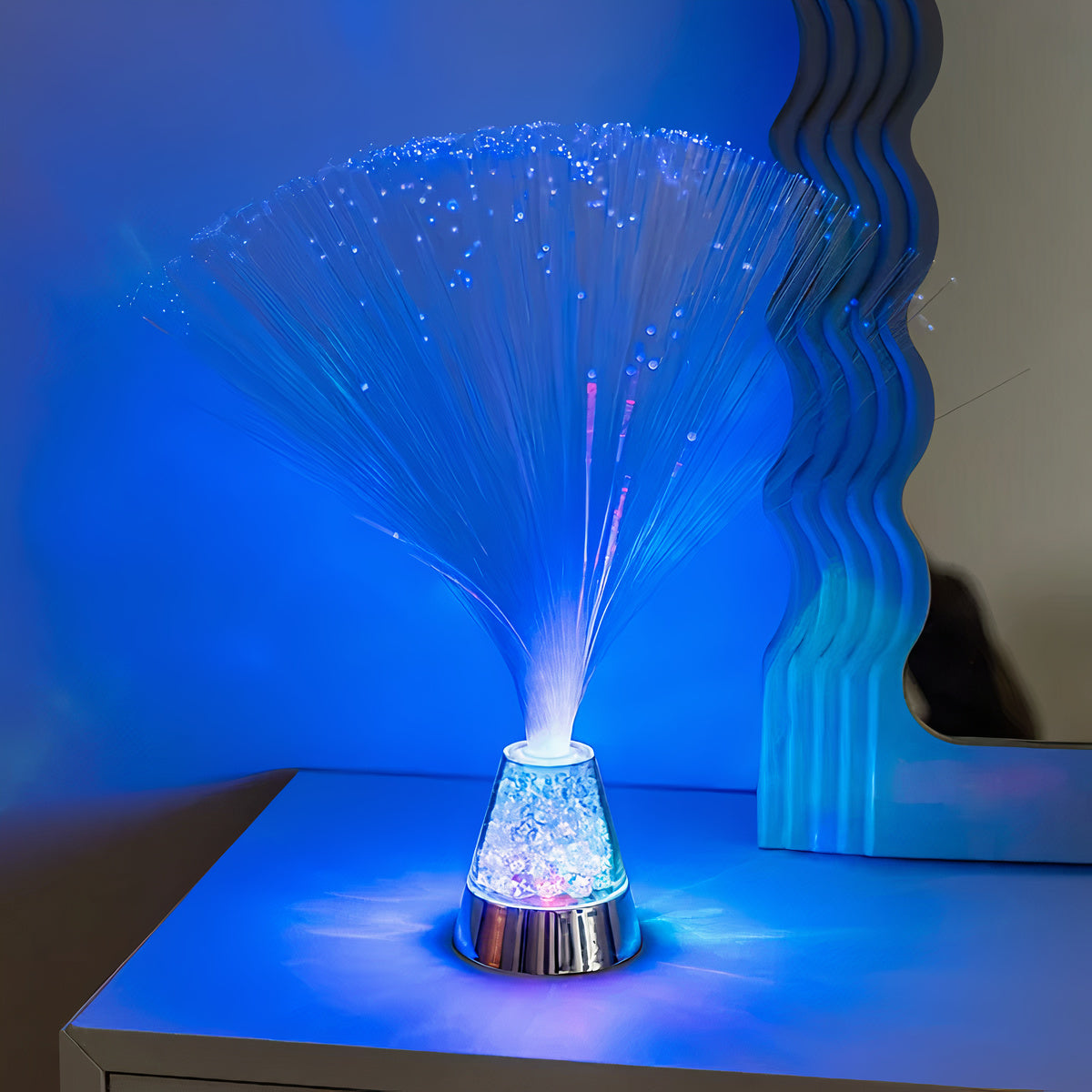 GlintGlow Lamp