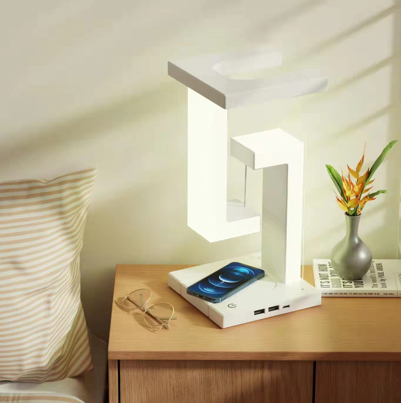 Wireless Charging Station Usb Lamp Bedside LED Desk Lamp With